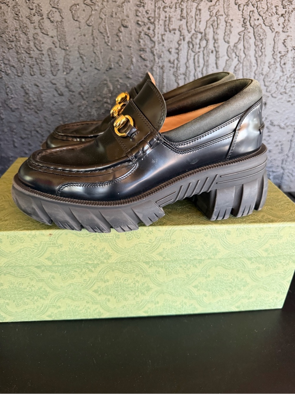 Gucci Women’s Horsebit Accent Leather Loafers